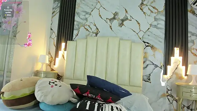 mollieblue69 online show from 12, 9, 2025