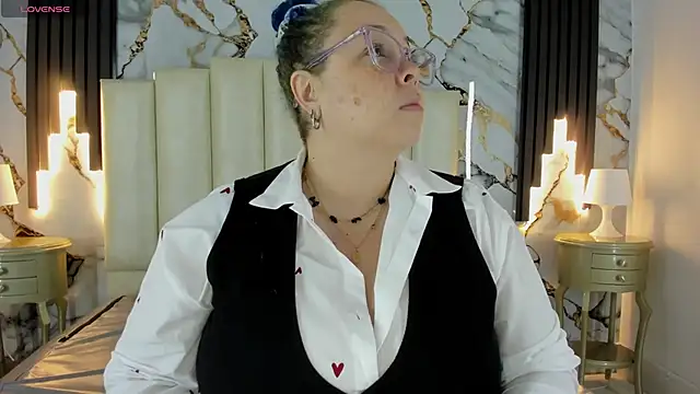 mollieblue69 online show from 4, 10, 2025