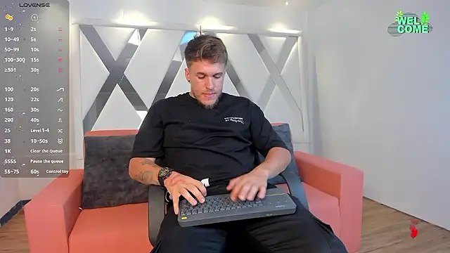 Snapshot of keane_lee chatting on 3, 12, 2024 keane lee online show from 3, 12, 2024