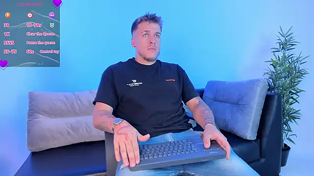 Snapshot of keane_lee chatting on 9, 3, 2025 keane lee online show from 9, 3, 2025