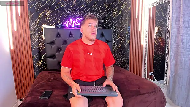 Snapshot of keane_lee chatting on 16, 9, 2025 keane lee online show from 16, 9, 2025