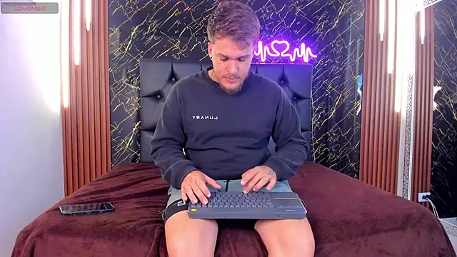 Snapshot of keane_lee chatting on 25, 9, 2025 keane lee online show from 25, 9, 2025