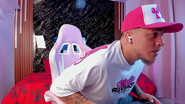 Snapshot of keane_lee chatting on 6, 1, 2026 keane lee online show from 6, 1, 2026