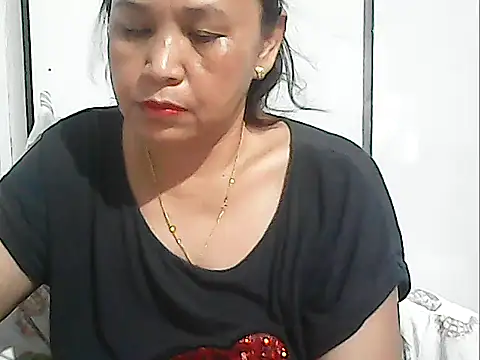 Lhadycarolyn online show from 30, 6, 2026