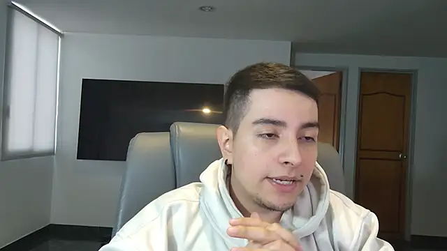 Jhoan saenz online show from 11, 11, 2025