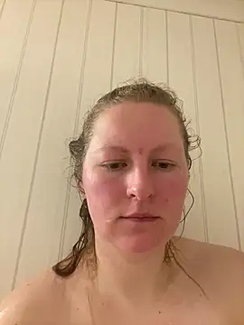 Girlnina-1995 online show from 27, 1, 2025