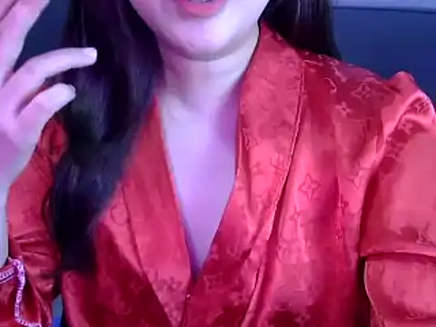 Bee 2k online show from 8, 3, 2026