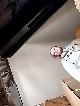 eatmeplease44 online show from 11, 4, 2026