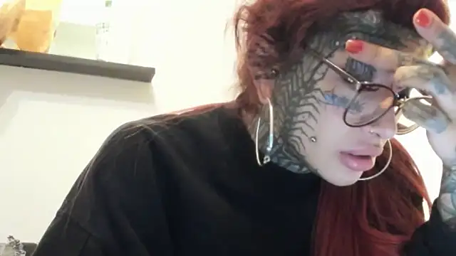 tamarapervert online show from 15, 11, 2025