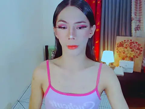 Snapshot of ELLIZABETHFORCUMXX chatting on 21, 10, 2025 ELLIZABETHFORCUMXX online show from 21, 10, 2025