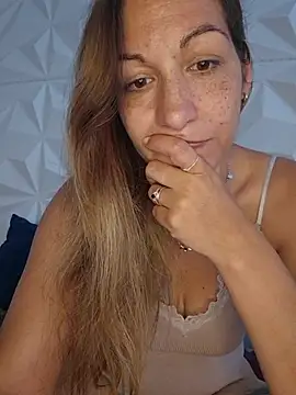 Lola-Roxx online show from 25, 6, 2026