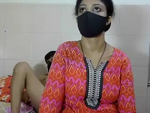 Indian Horny Wife online show from 6, 10, 2025