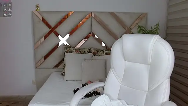 Snapshot of kimara_lion chatting on 5, 12, 2024 kimara lion online show from 5, 12, 2024