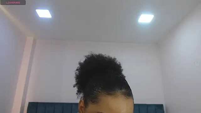 Snapshot of kimara_lion chatting on 13, 11, 2025 kimara lion online show from 13, 11, 2025