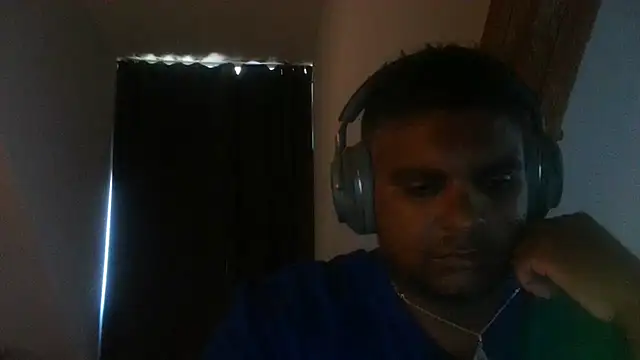 Snapshot of Bandusrilankasexymen chatting on 12, 7, 2026 Bandusrilankasexymen online show from 12, 7, 2026