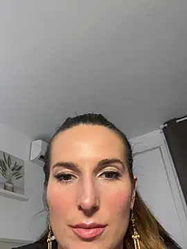 Snapshot of Thescorpionfr chatting on 13, 1, 2025 Thescorpionfr online show from 13, 1, 2025