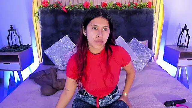 Snapshot of Karlagonzales_ chatting on 12, 10, 2025 Karlagonzales online show from 12, 10, 2025