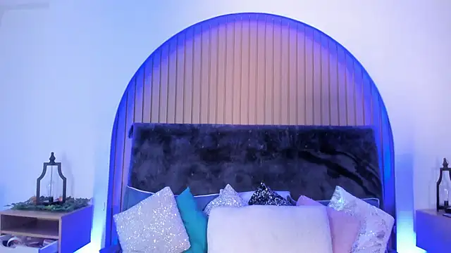 Karlagonzales  online show from 16, 4, 2026