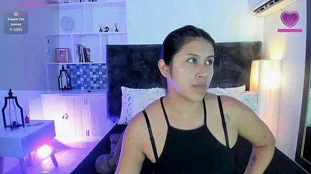 Snapshot of Karlagonzales_ chatting on 25, 6, 2026 Karlagonzales online show from 25, 6, 2026