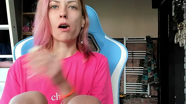 karo123421 online show from 24, 10, 2025