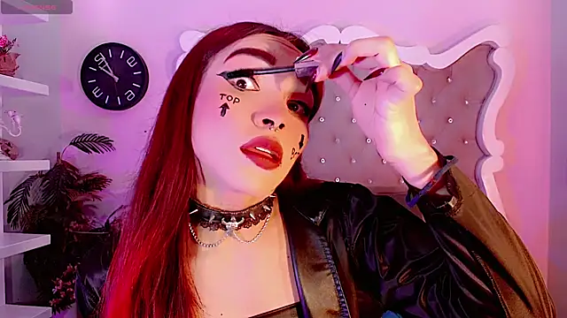 Snapshot of LeyXandrabraz chatting on 2, 12, 2025 LeyXandrabraz online show from 2, 12, 2025