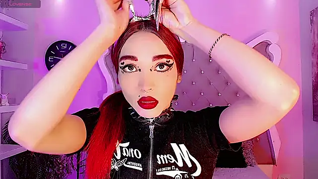 Snapshot of LeyXandrabraz chatting on 2, 2, 2026 LeyXandrabraz online show from 2, 2, 2026