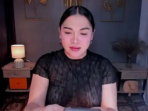 MaxeneCullens online show from 9, 11, 2025