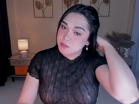 Snapshot of MaxeneCullens chatting on 22, 4, 2026 MaxeneCullens online show from 22, 4, 2026