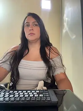 Snapshot of kendall_52 chatting on 22, 4, 2026 kendall 52 online show from 22, 4, 2026