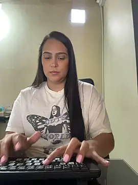 Snapshot of kendall_52 chatting on 24, 7, 2026 kendall 52 online show from 24, 7, 2026