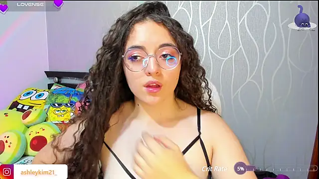 AshleyKim  online show from 10, 2, 2025