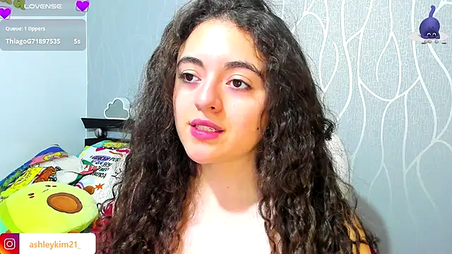 AshleyKim  online show from 10, 11, 2025