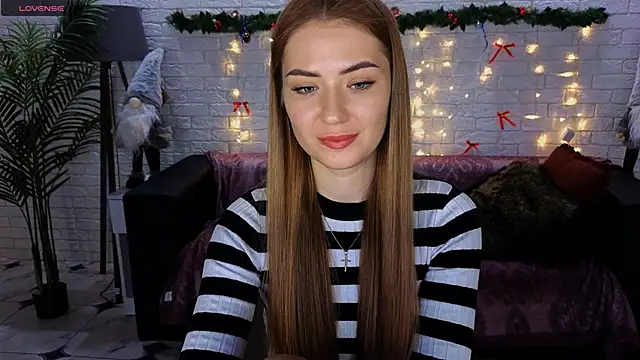 Adelyna Bird online show from 22, 12, 2024