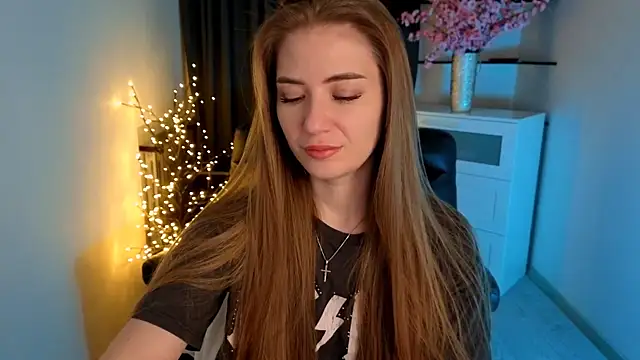 Adelyna Bird online show from 28, 2, 2026