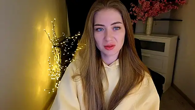 Adelyna Bird online show from 14, 4, 2026