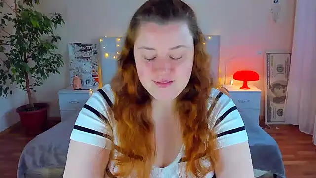 PolinaSalvatore online show from 4, 4, 2026