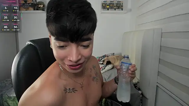 santy7v7 online show from 17, 2, 2026