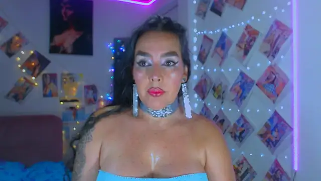 sweet vanessa 22 online show from 8, 9, 2025