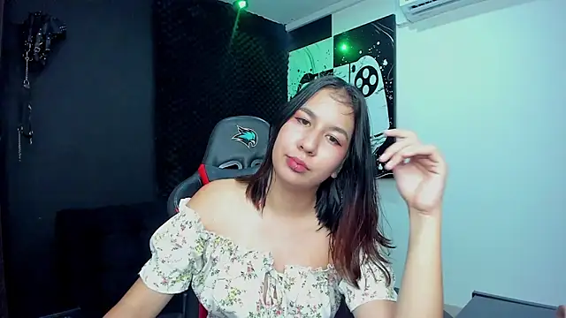 Lia sarahi online show from 8, 2, 2025