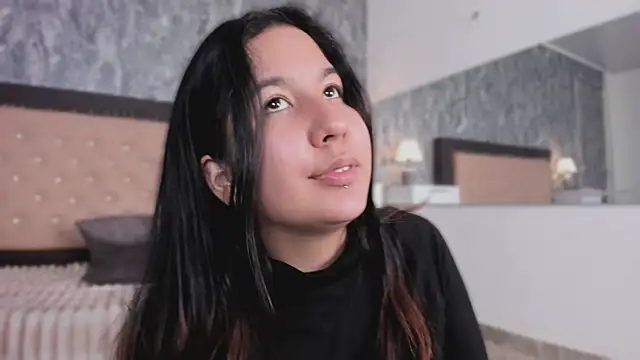 Lia sarahi online show from 13, 11, 2025