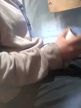 Snapshot of Wero4200 chatting on 16, 12, 2025 Wero4200 online show from 16, 12, 2025