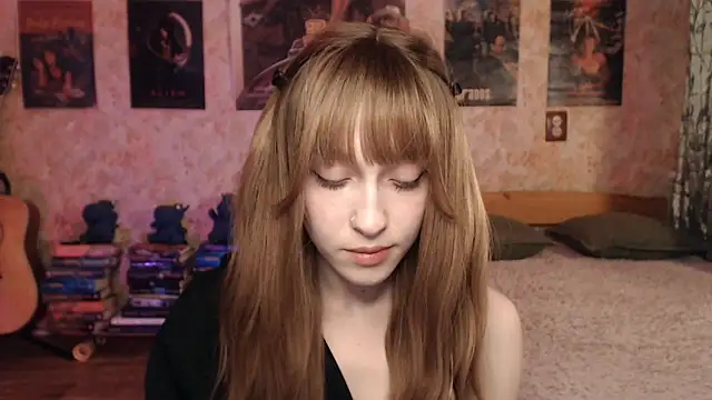 Friendly Ellie online show from 10, 3, 2026