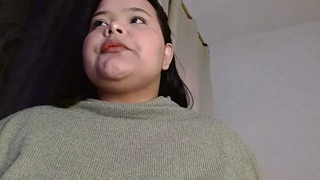 Snapshot of sexychubby___ chatting on 17, 12, 2024 sexychubby    online show from 17, 12, 2024