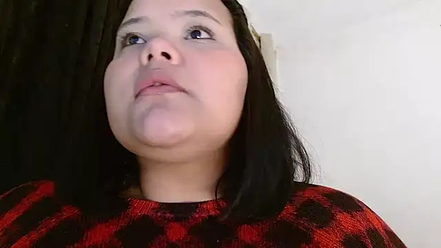 Snapshot of sexychubby___ chatting on 5, 2, 2025 sexychubby    online show from 5, 2, 2025