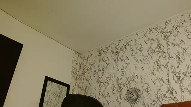 Snapshot of sexychubby___ chatting on 10, 10, 2025 sexychubby    online show from 10, 10, 2025