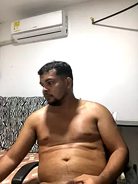 Snapshot of ElsecretodeBruno chatting on 18, 11, 2025 ElsecretodeBruno online show from 18, 11, 2025