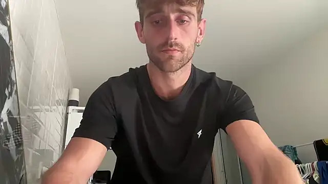 Snapshot of lukegunn chatting on 3, 1, 2025 lukegunn online show from 3, 1, 2025