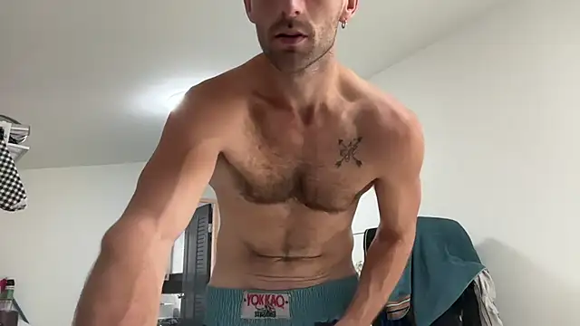 Snapshot of lukegunn chatting on 9, 1, 2025 lukegunn online show from 9, 1, 2025