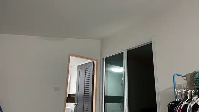 Snapshot of lukegunn chatting on 10, 1, 2025 lukegunn online show from 10, 1, 2025