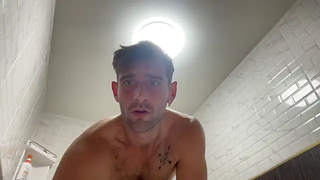 Snapshot of lukegunn chatting on 10, 2, 2025 lukegunn online show from 10, 2, 2025